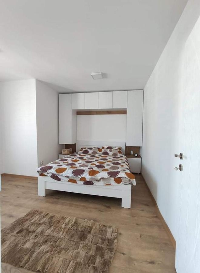 Bjanka Square Apartments Скоп'є Екстер'єр фото