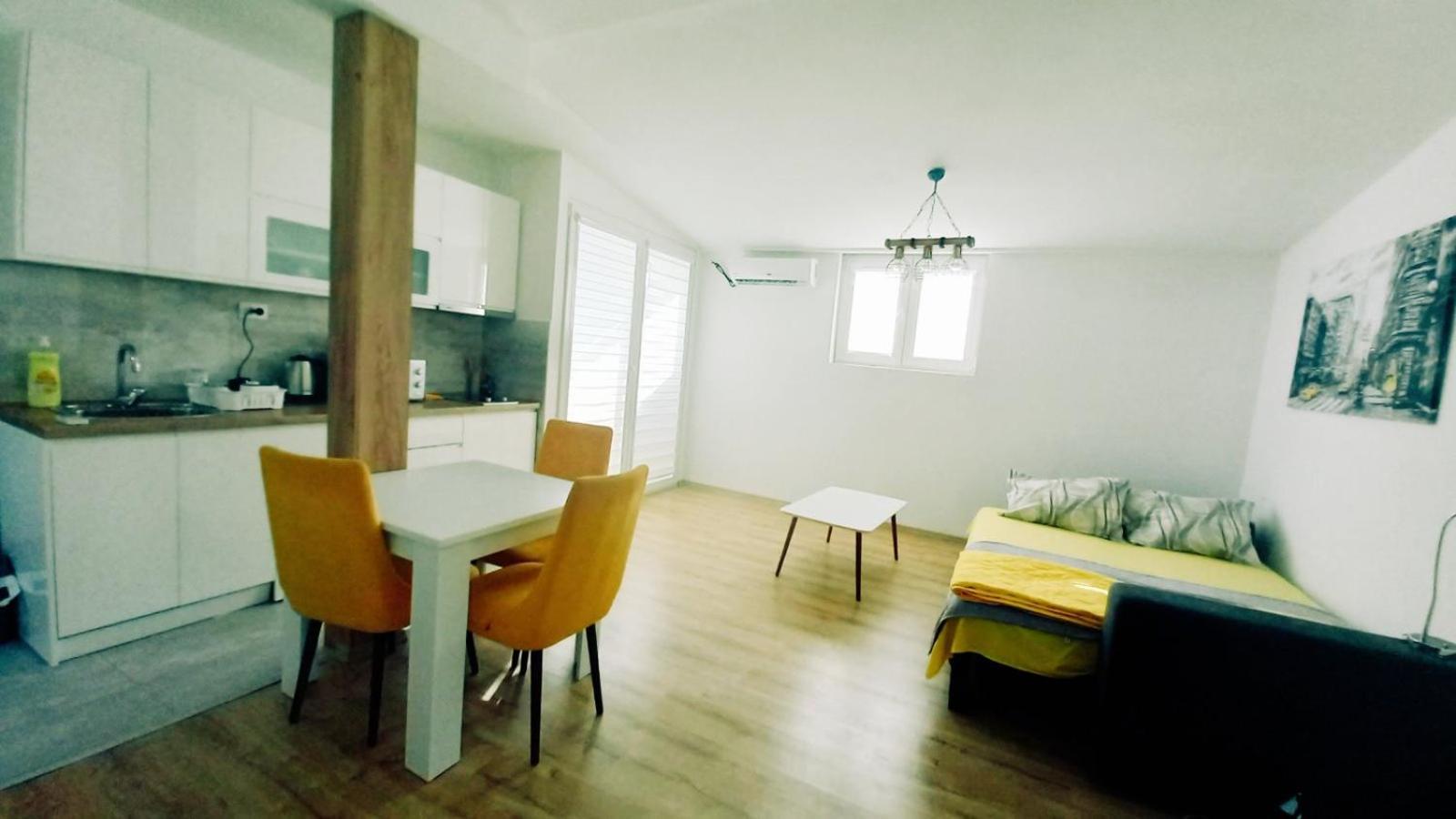 Bjanka Square Apartments Скоп'є Екстер'єр фото